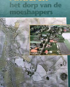 Anderen - het dorp van de moeshappers - diverse auteurs - BKK 2.3
